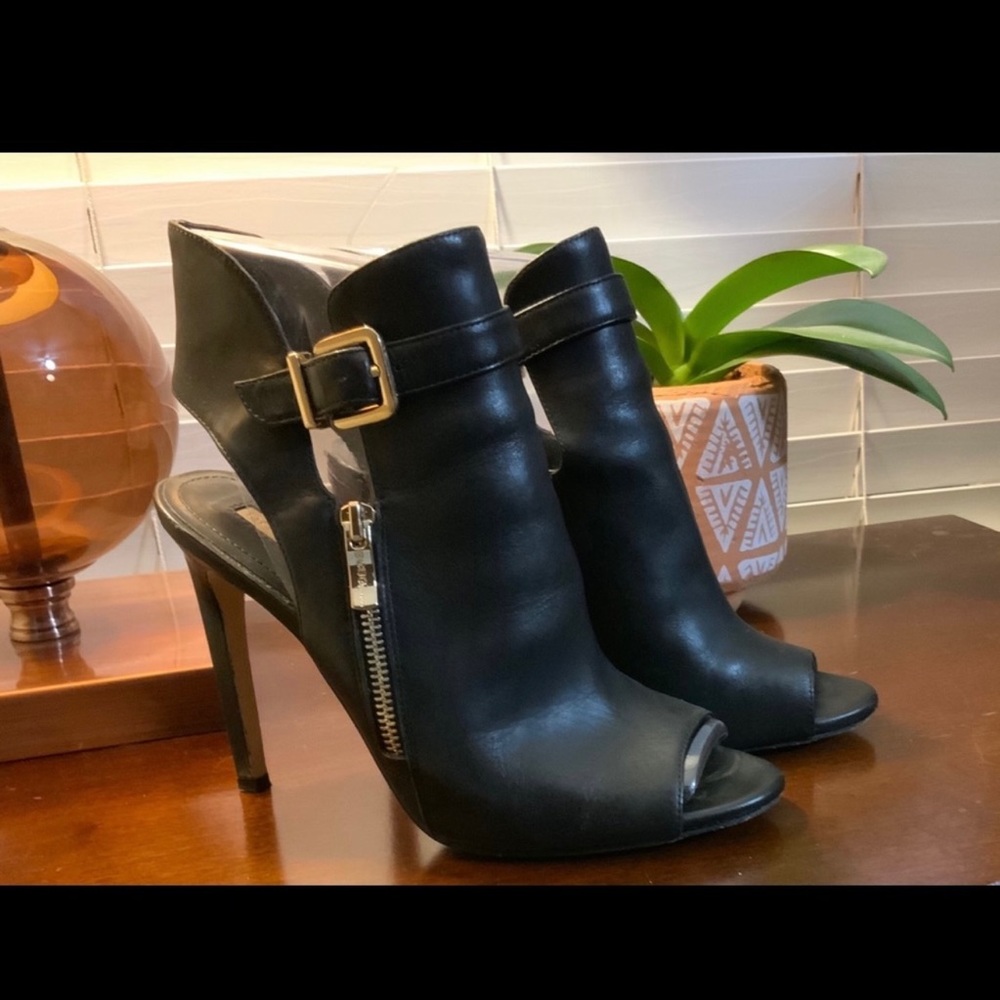 Black BCBGENERATION Heels